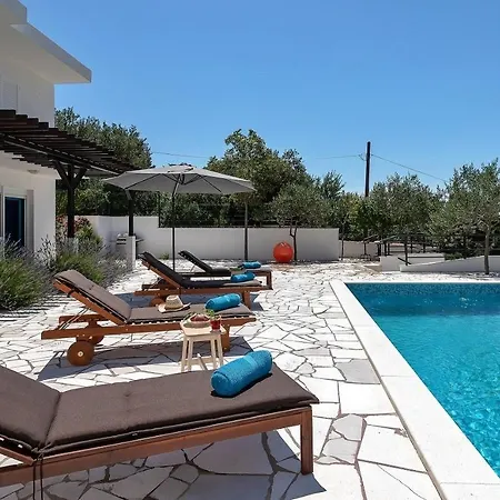 Vila Ctma200/ Holiday House With Private Heated Pool *